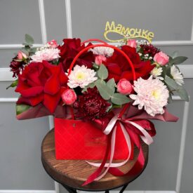 сумочка с французскими розами с топпером