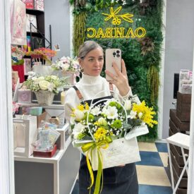 Весенняя сумочка цветов